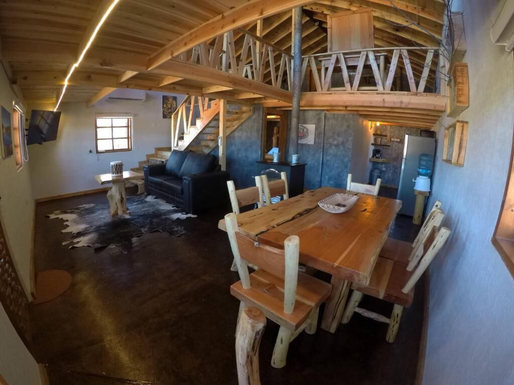 Grand Cabin | Living area