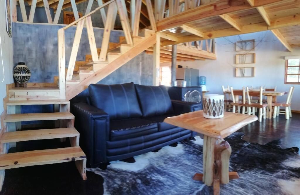 Grand Cabin | Living area