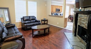 Traditional House, 4 Bedrooms, Non Smoking | Living area | Flat-screen TV