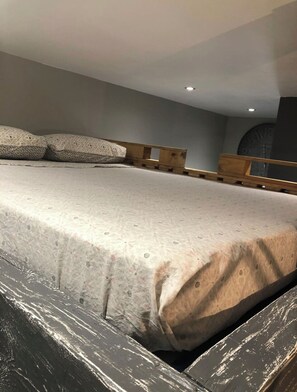 1 habitación, wifi gratis y ropa de cama 