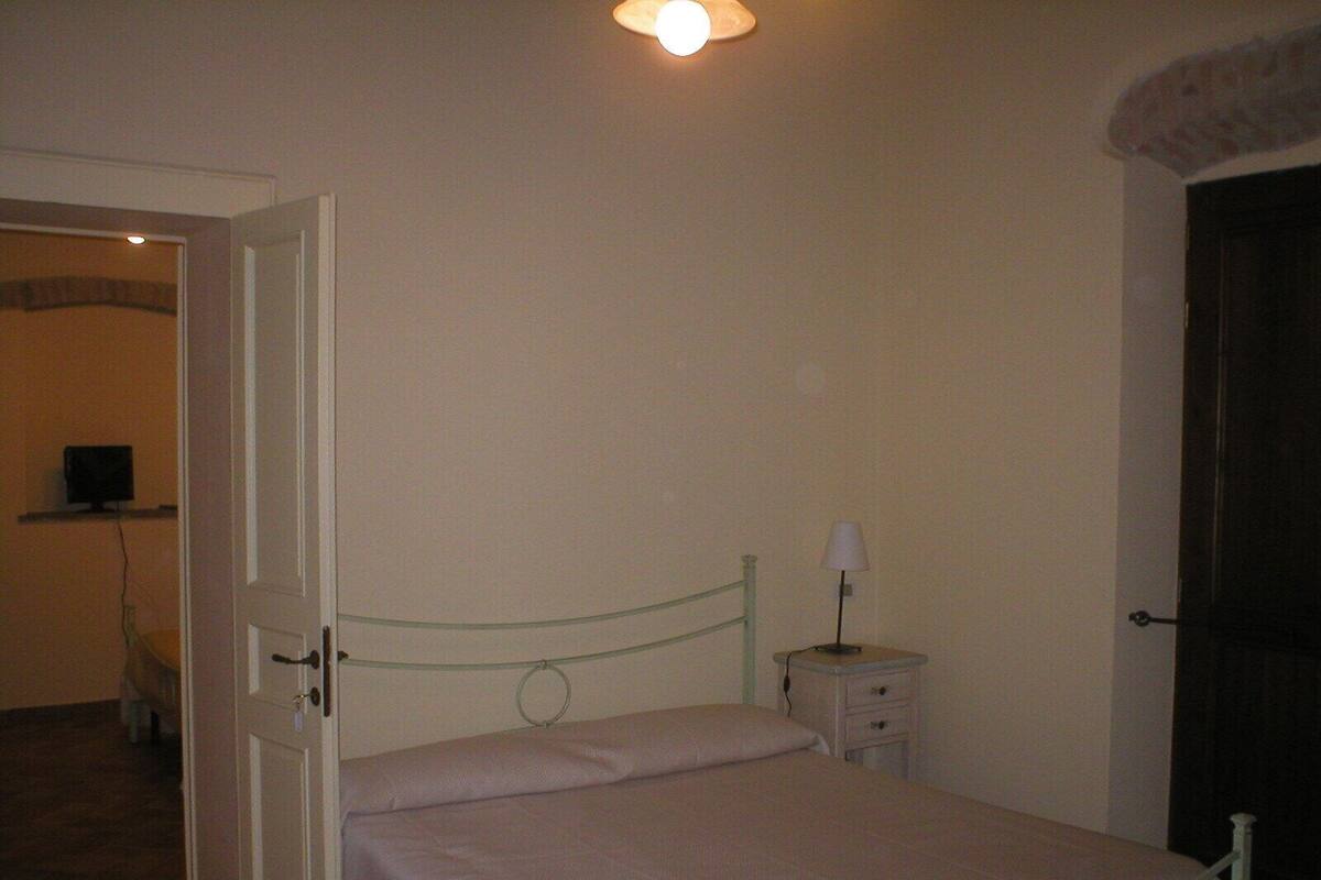 Chambre Classique | Bureau, draps fournis
