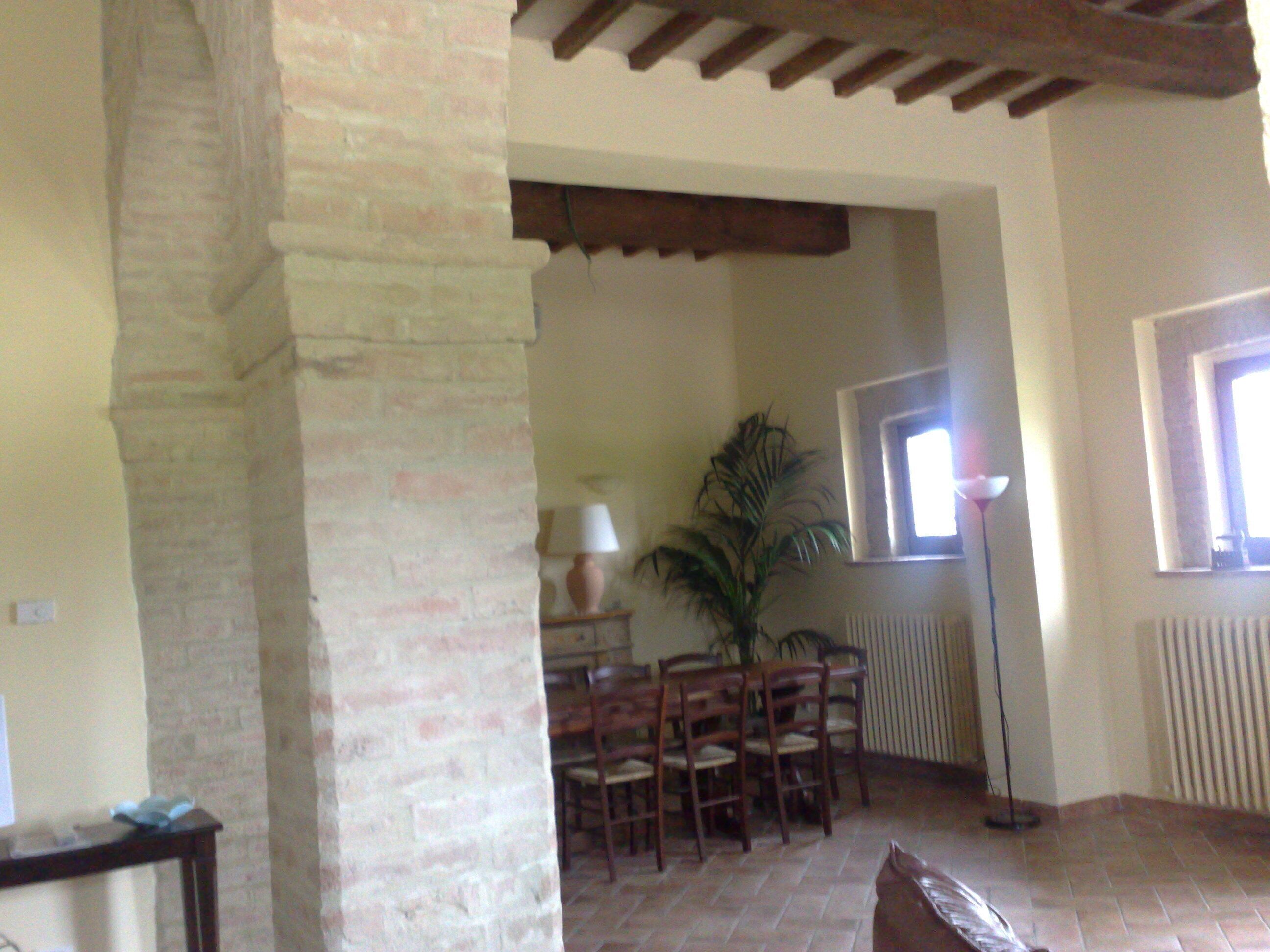 Télévision à écran plat