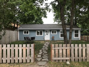 Exterior - Boho Midtown Cottage (Coeur d'Alene)