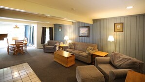 Condo (Inns of WV 101, 2bd, Waterville Valle) | Exterior - Inns of WV 101, 2bd, Waterville Valley (Waterville Valley)