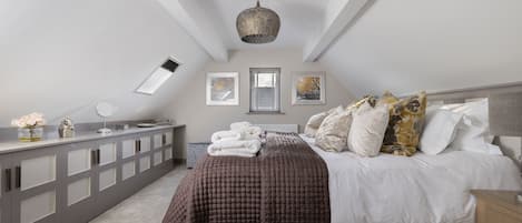 First floor: Bedroom three with super-king size zip and link bed, which can be converted to twin single beds upon request