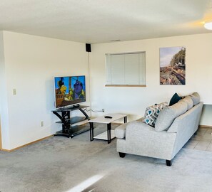 Smart-TV, Kamin, Computerbildschirme