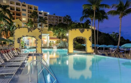 FULL RESORT ACCESS. Luxury Marriott Resort Oceanfront, Two Bedroom Suites!