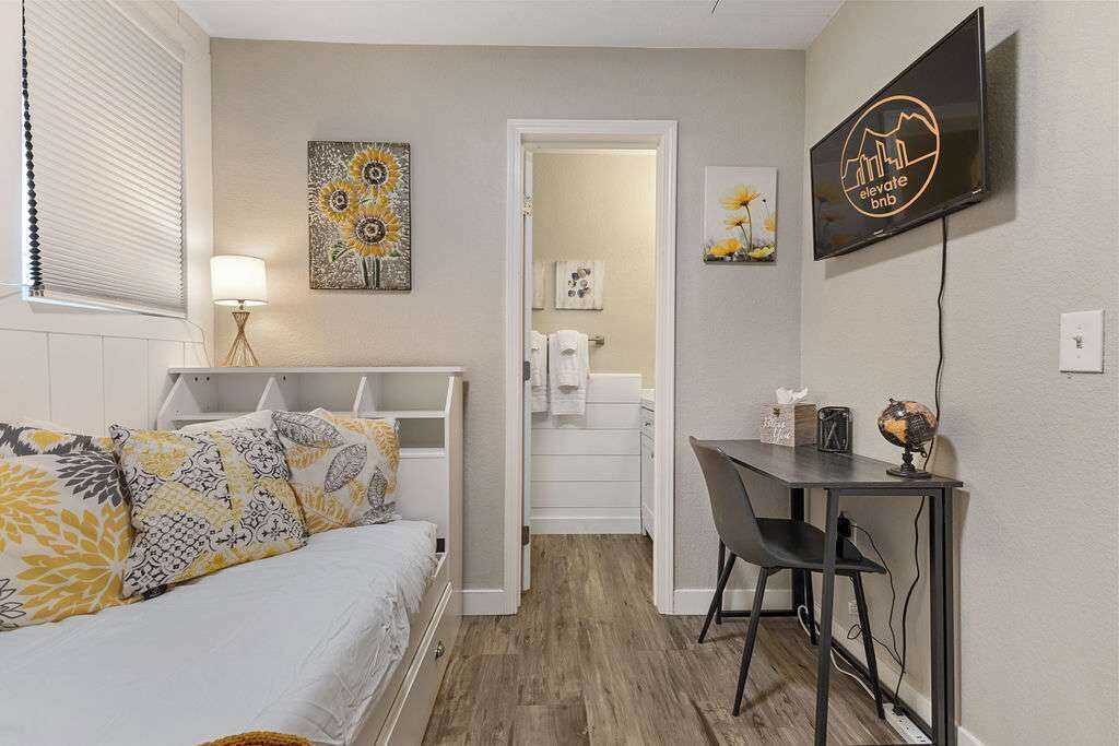 2 sovrum, strykjärn/strykbräda, resesäng och wi-fi