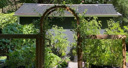 The Thistle House off Chardon Square