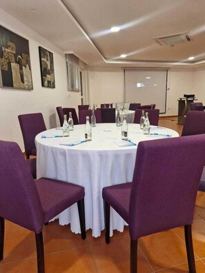 Meeting facility - Kilua Beach Resort (Mombasa)