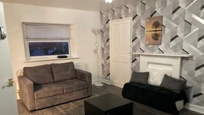 Unclassified image, 3 of 31, button - Liverpool City Stays - City Centre Apartment (Liverpool)