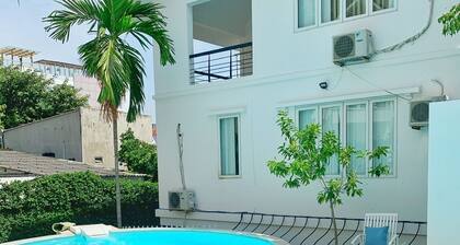 4 Bedrooms Greenhouse Villa