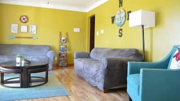 TV, video games, table football, ping pong