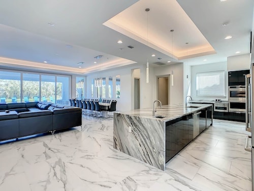 Super Fun House with Amazing Views