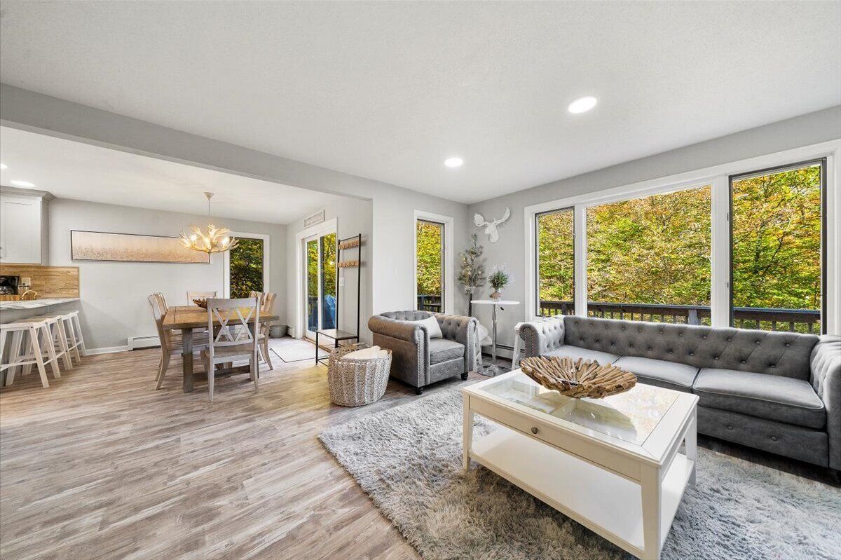 Smart-tv och eldstad