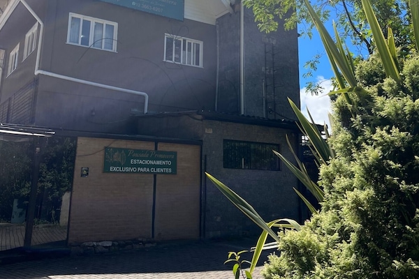 Fachada da propriedade