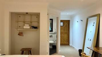 Laptophoz jól használható munkafelület és vasaló/vasalódeszka