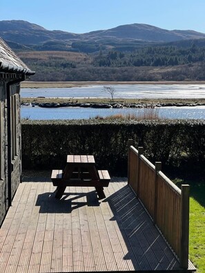 Outdoor dining - The Lodge -  a lodge that sleeps 6 guests  in 3 bedrooms (Lochgilphead)