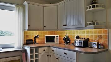 Fridge, microwave, dishwasher, highchair