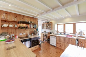 Fridge, microwave, dishwasher, highchair