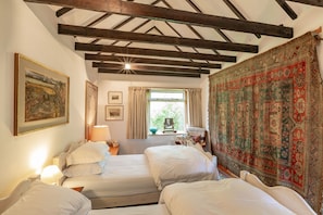 6 chambres, Wi-Fi, draps fournis