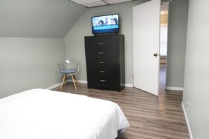 2 室のベッドルーム、WiFi、ベッドシーツ