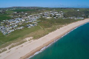 Beach nearby - Ocean View, The Sands -  a house that sleeps 6 guests  in 3 bedrooms (Praa Sands)