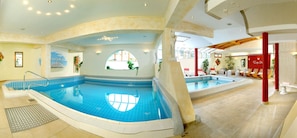 Outdoor pool - Votters Hotel (Kaprun)