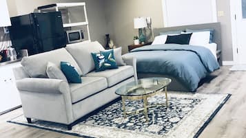 1 habitación, escritorio, tabla de planchar con plancha y wifi gratis