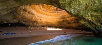 Marina Plaza by Garvetur