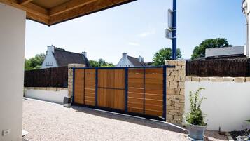 Enceinte de lâhĂ©bergement