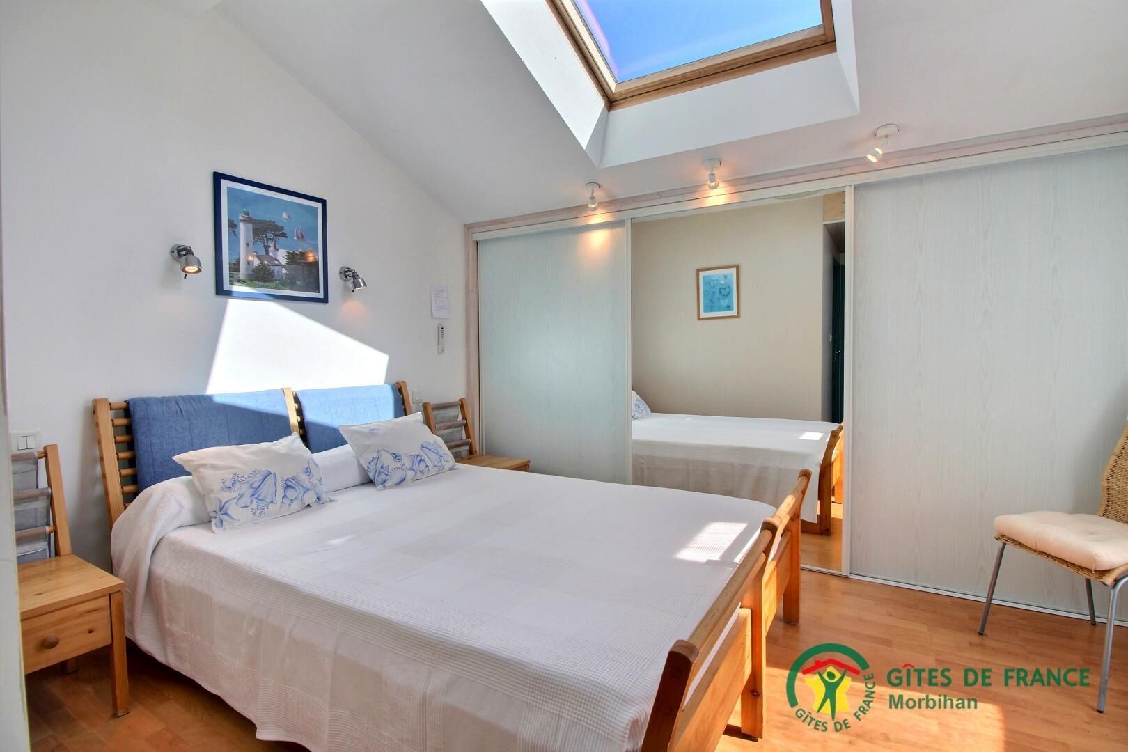 3 chambres, fer et planche à repasser, Wi-Fi gratuit, draps fournis