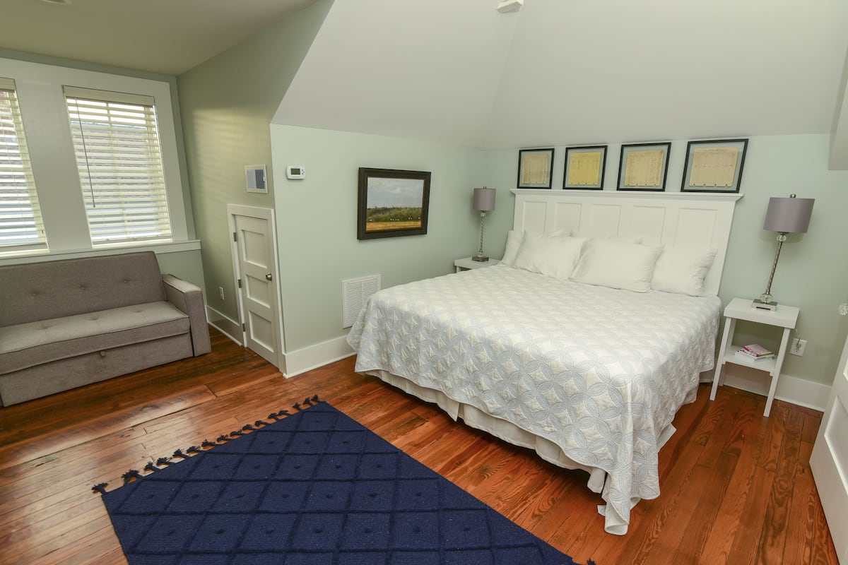 Camera Premium, 1 letto king | Con stile personalizzato, con arredamento individuale