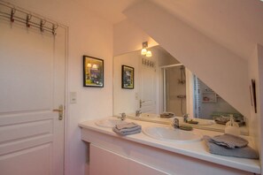 Dusche, Haartrockner