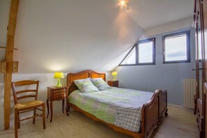 4 Schlafzimmer, kostenloses WLAN, Bettwäsche