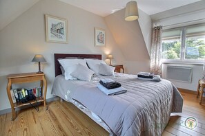 2 bedrooms, iron/ironing board, free WiFi - Ma zy bihan - TREGASTEL (TREGASTEL)