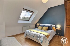 3 多间卧室、熨斗/熨衣板、免费 WiFi、床单