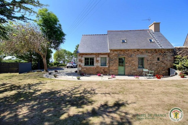 Exterior - Chez Tonton Yves - Pleubian (PLEUBIAN)