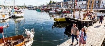 Les Pieds Dans L'eau