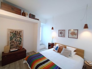 2 bedrooms, free WiFi, bed sheets - MAJU - Concept house (Beja)