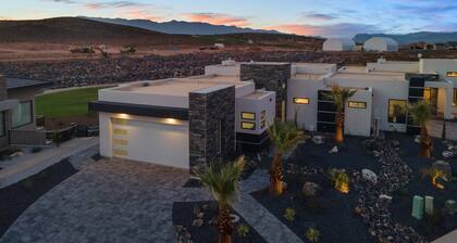 THE COSMOS - MOON at Copper Rock! Private Pool/Spa