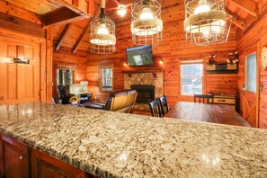Interior - Escape to Moose Crossing – A Cozy Cabin Retreat in Blue Ridge, GA! (Blue Ridge)