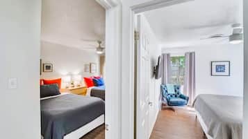 2 bedrooms, iron/ironing board, travel cot, WiFi