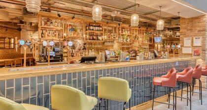 Premier Inn London Paddington - Paddington Basin