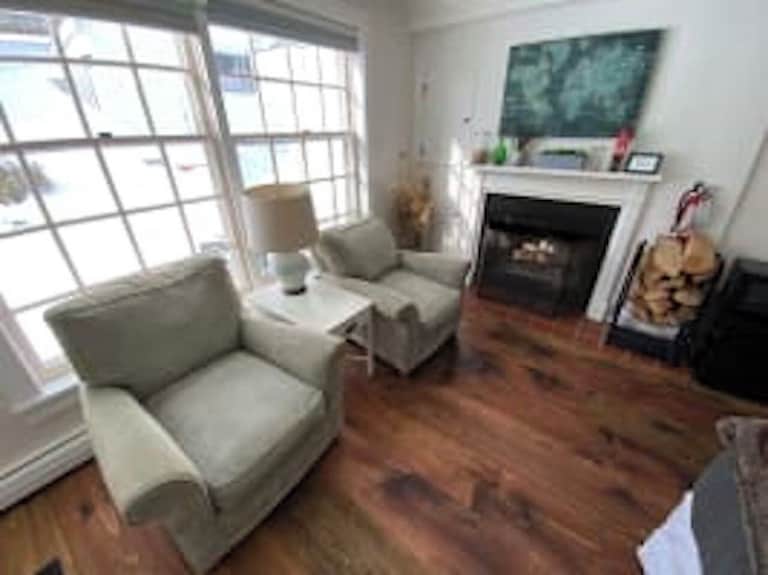 Deluxe 2xqueen & Fireplace - Vermont
