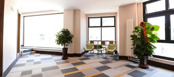 Shell Zhangjiakou City Qiaodong District Yingzuo Hotel