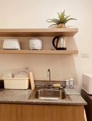 Interior - Luxurious, Cool & Comfortable Condo in Las Pinas! (Las Piñas)