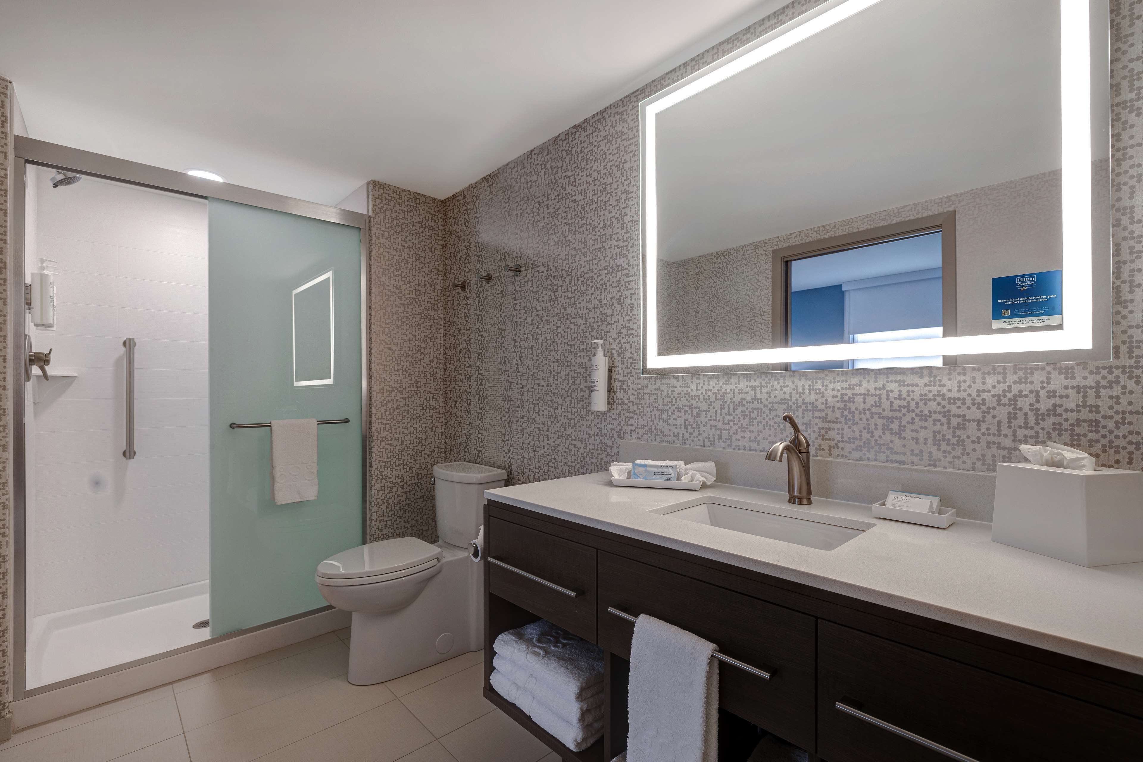 1 bedroom, in-room safe, bed sheets