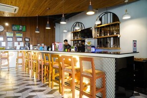 Bar (on property) - We Hotel Linggau (Lubuklinggau)