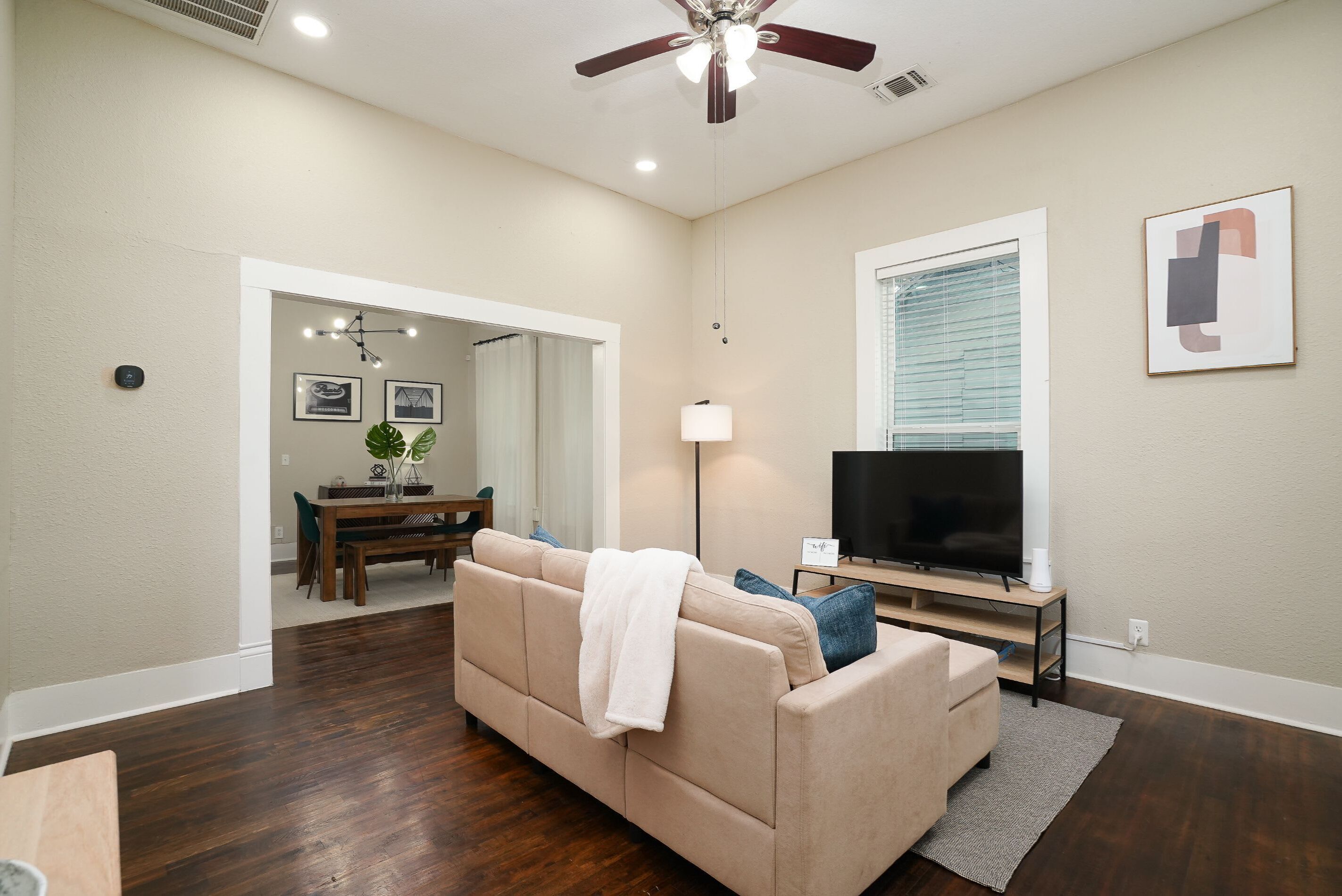 House (3 Bedrooms) | Living area | 50-inch TV with digital channels